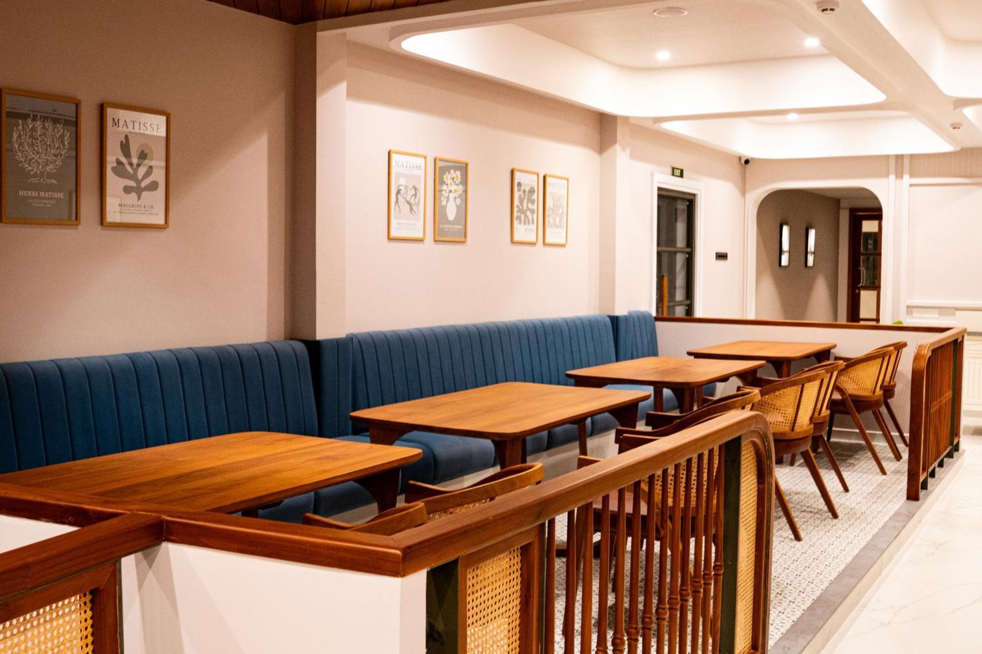 Hotel Benhur Kochi Ngoại thất bức ảnh